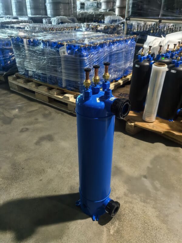 ट्यूब इन पीवीसी शेल आवासीय पूल हीट एक्सचेंजर एमएचटीए-2 क्षैतिज या ऊर्ध्वाधर स्थापना आसान स्थापना और रखरखाव सुनिश्चित करता है